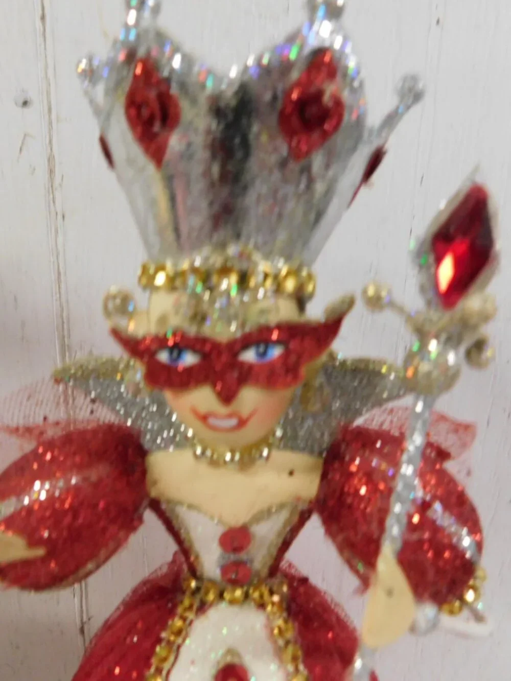 Vtg Pier 1 One QUEEN & KING OF DIAMONDS Valentine Silver Crown Figurines Deco